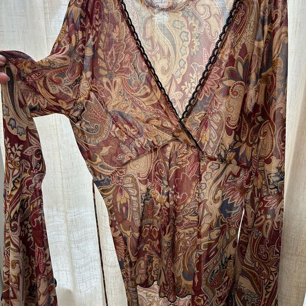 Charlotte Russe Paisley Top